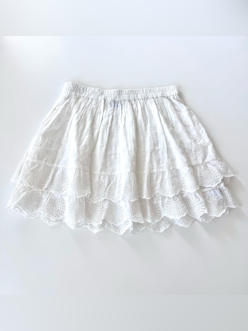 GAP White Tiered Eyelet Skirt Size M